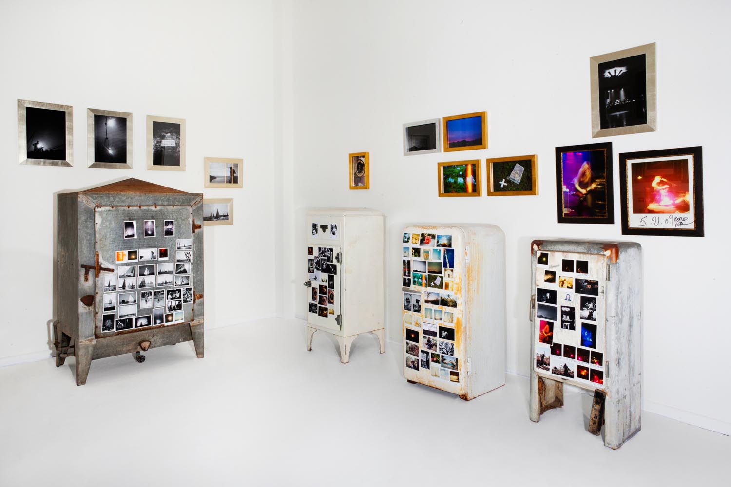 Fridge Gallery RightView