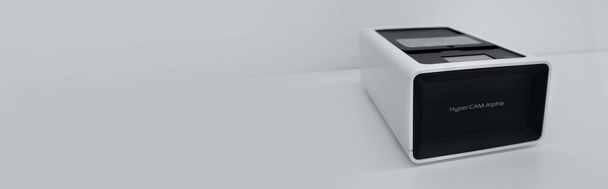 3Brain's multiwell microelectrode array: The HyperCAM Alpha.
Sign up for more upcoming details!