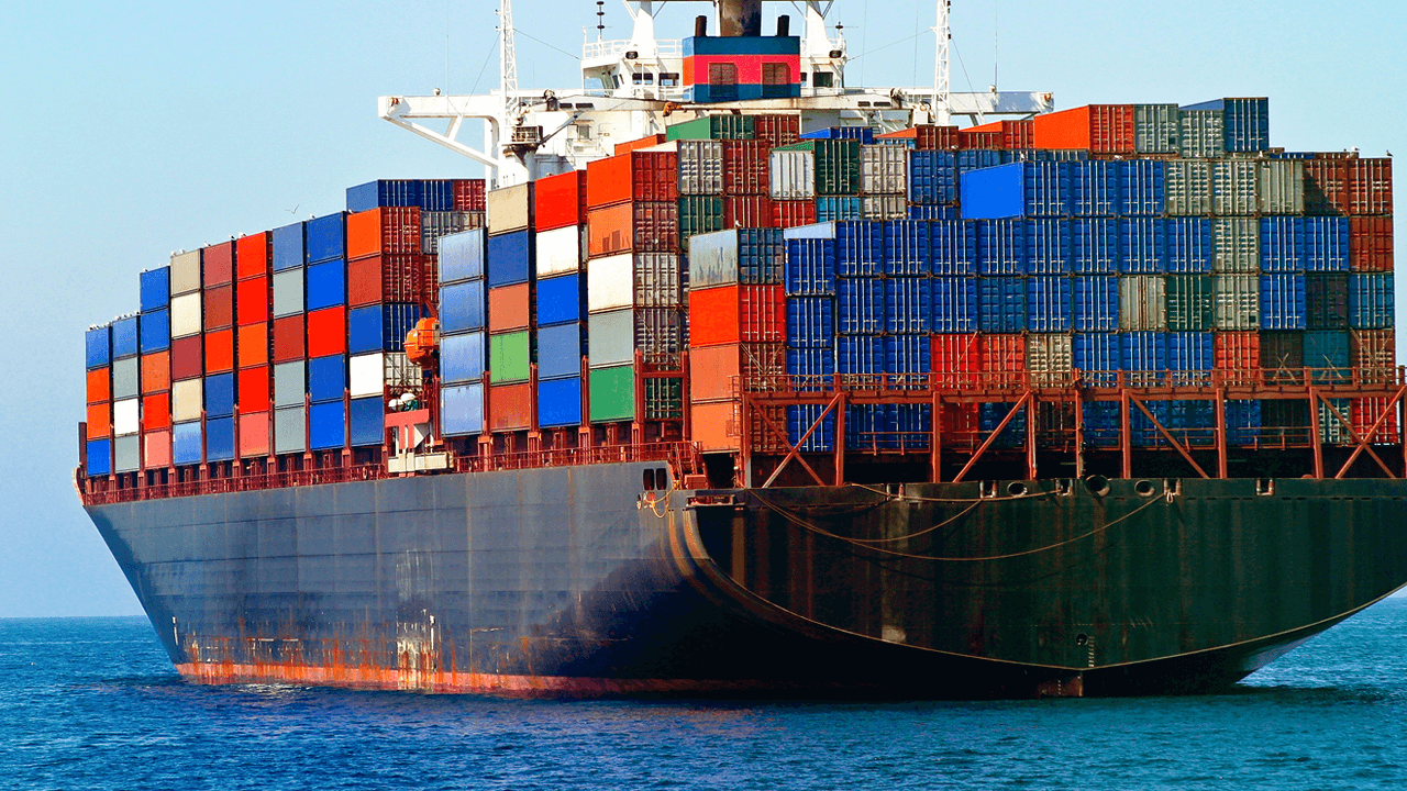 A beginner-friendly introduction to Containers, VMs and Docker