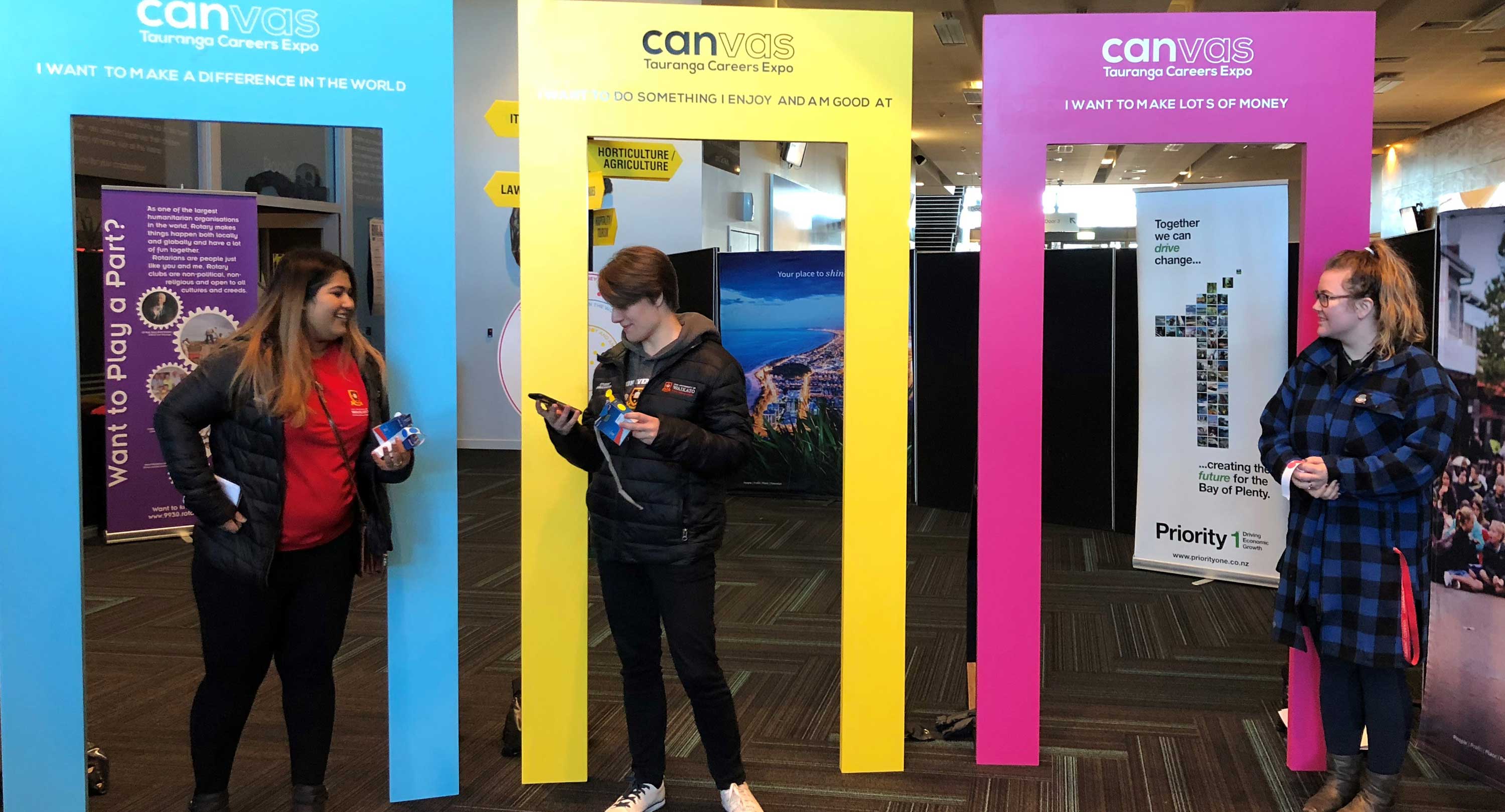 Students arrive and mingle at the Canvas Careers Expo.
