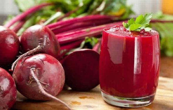 Củ dền ép nước uống hằng ngày rất tốt cho người béo phì, cần giảm cân.