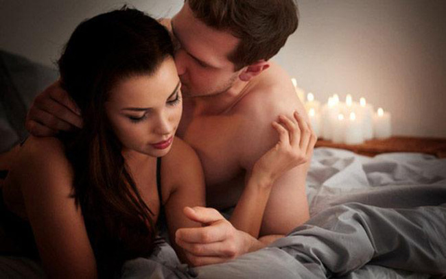 Những 'điểm cấm' đàn ông cực thích được vợ khám phá, bạn chỉ cần khẽ chạm hờ đã đủ khiến chàng 'phát cuồng' cả đêm ấy - 1
