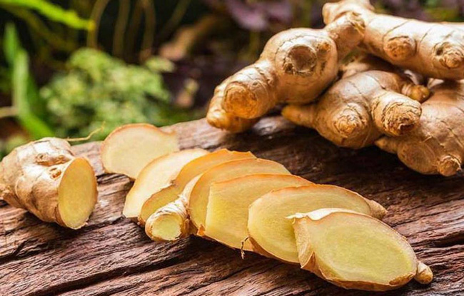 Phòng ho và chữa cảm lạnh: Chuyên gia 'bật mí' một mẹo hay chỉ cần bôi, không cần uống, cả người lớn lẫn trẻ nhỏ đều làm được