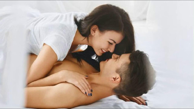 Nếu thực sự hiểu mong muốn này của phái mạnh ở chốn phòng the, đảm bảo 'cuộc yêu' nào bạn cũng khiến chàng mê mẩn - 1