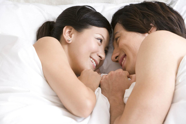4 thủ thuật đơn giản trong chuyện ấy nếu biết cách thực hiện sẽ khiến phụ nữ sẽ tận hưởng được cảm giác thỏa mãn vô cùng