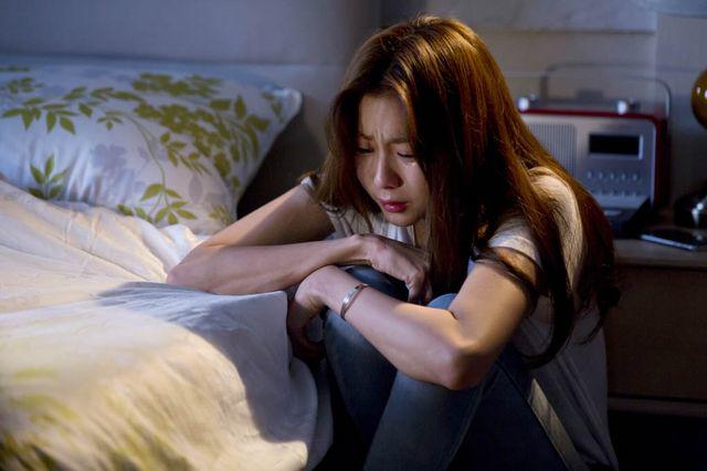 Cặp đôi kết hôn 3 năm chưa có con, bác sĩ kiểm tra thấy người vợ vẫn là 'gái tân' - 1