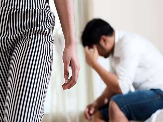 Thắt ống dẫn tinh có ảnh hưởng đời sống vợ chồng?