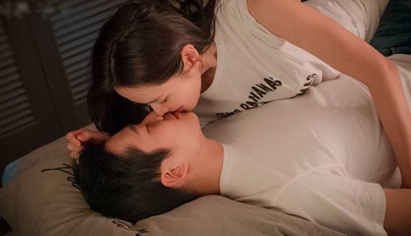 Cười rụng răng nghe các nàng thủ thỉ những tai nạn để đời trong chuyện ấy của vợ chồng
