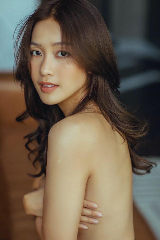 1581576887-941-tung-tu-tin-vi-cap-dui-luc-si-kha-ngan-gio-dep-nhu-tien-voi-hinh-ban-nude-83589920_2175971635838688_1436975321415942144_o-1580796269-width640height959