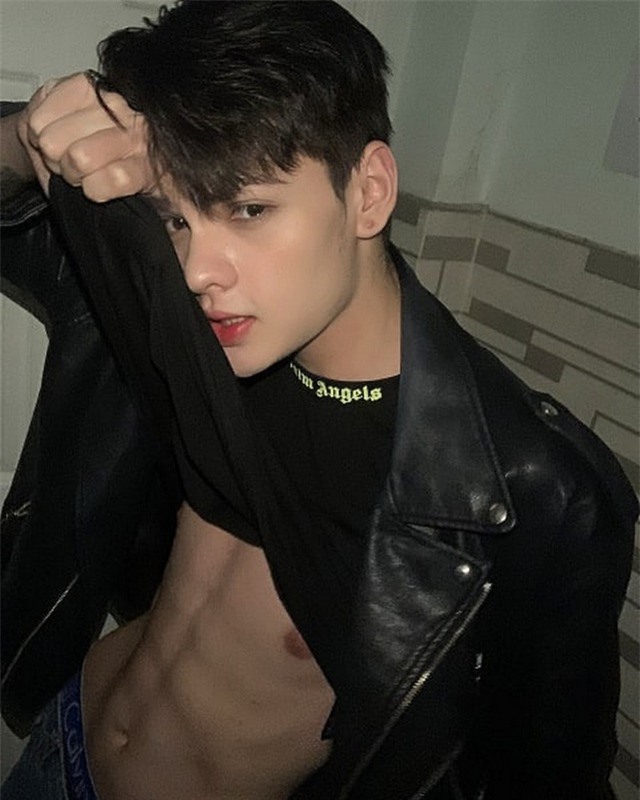 Hot-boy-lai-Viet--Scotland-cao-1m85-so-huu-co-bung-6-mui_4