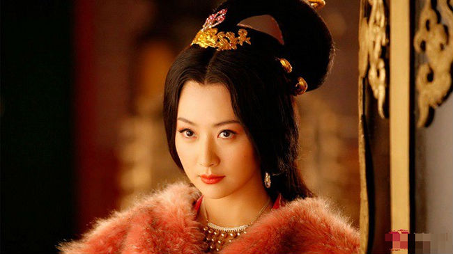 Bí kíp phòng the tầm cỡ chuyên gia của mỹ nhân khiến Hoàng đế Trung Hoa như 'trúng bùa'