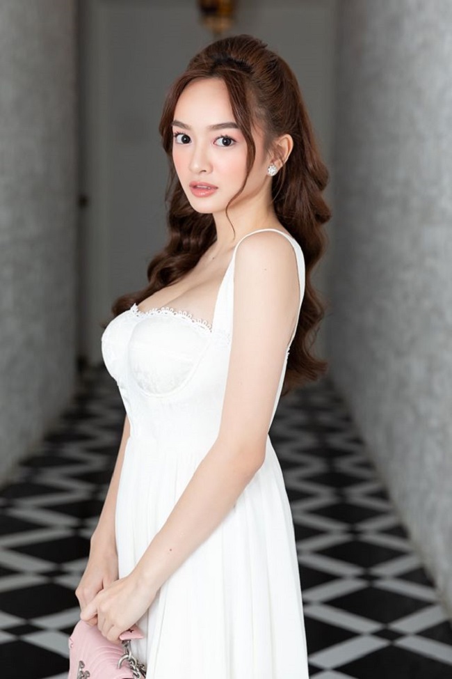 1579231922-932-kaity3-1578558000-width650height975
