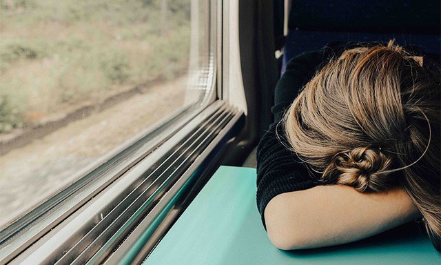 Khi cảm thấy mệt mỏi, da xanh, phù nhẹ nên đi khám, ảnh minh họa.
