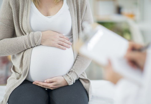 Việc chữa viêm âm đạo cho bà bầu từ khi có các biểu hiện lâm sàng không chỉ tốt cho người bệnh mà còn rất cần thiết cho sự phát triển toàn diện của thai nhi. Ảnh minh họa