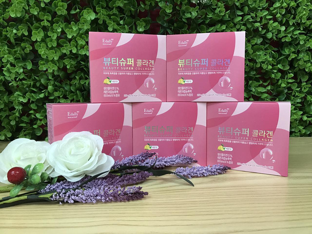 Cận cảnh bao bì sản phẩm nước uống Collagen Edally có xuất xứ từ Hàn Quốc