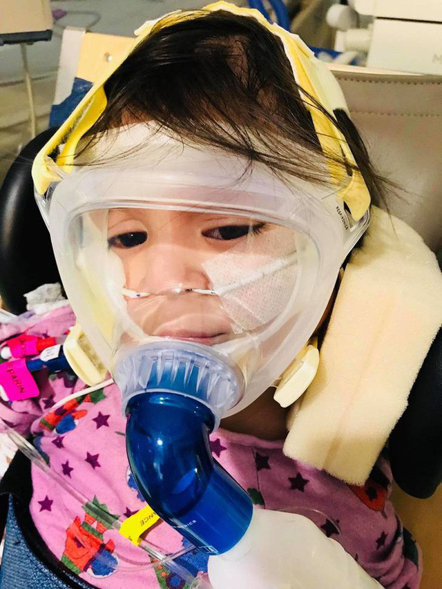 Abigail được chẩn đoán mắc bệnh viêm tủy sống liệt mềm cấp tính AFM. Đây là căn bệnh tương tự bệnh bại liệt và đang trở thành đại dịch ở Mỹ.
