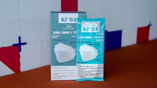 Trên tay KF94 - khẩu trang chuẩn HÀN QUỐC giá Việt chỉ 9.000đ - Ảnh 4.