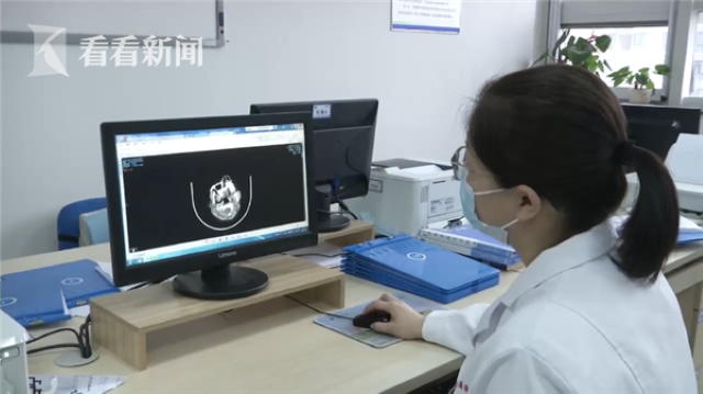 Bé gái có dấu hiệu khó thở, bác sĩ kiểm tra khoang mũi thì phát hiện chiếc răng “thất lạc” từ 3 năm trước - Ảnh 2.
