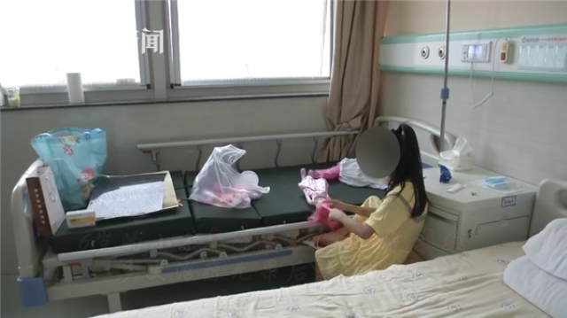 Bé gái có dấu hiệu khó thở, bác sĩ kiểm tra khoang mũi thì phát hiện chiếc răng “thất lạc” từ 3 năm trước - Ảnh 1.