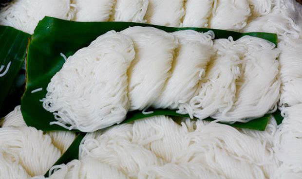 Cảnh giác với bún ‘tẩm’ hóa chất, chuyên gia chỉ rõ 4 nhóm người tuyệt đối không ăn bún - Ảnh 2.