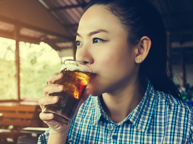 Bữa ăn nào cũng ăn những món này nghĩa là bạn đang trực tiếp nuôi tế bào ung thư phát triển: Để đảm bảo sức khỏe hãy hạn chế hết mức - Ảnh 5.