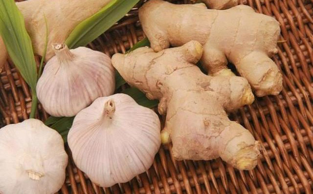 Những thực phẩm tăng cường sức đề kháng trong mùa dịch - Ảnh 3.