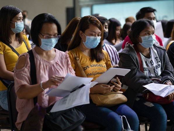 Khi bắt buộc đeo khẩu trang nơi công cộng, đừng làm điều này để khẩu trang không thành “ổ bệnh” - Ảnh 2.