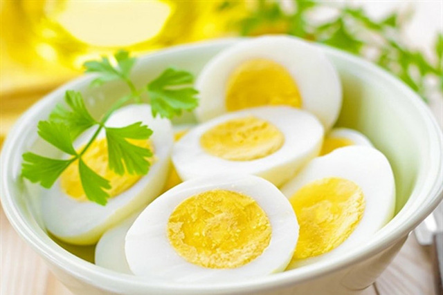 7 sai lầm tai hại nhiều người mắc phải khi ăn trứng, cái số 2 khiến ai cũng ngỡ ngàng - Ảnh 1.