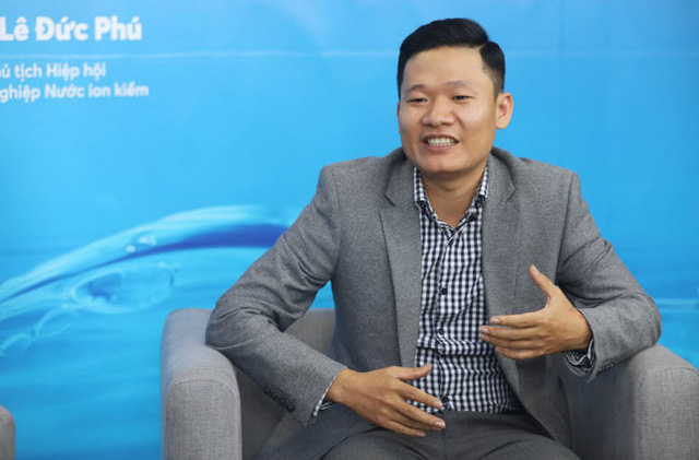 Sử dụng nước điện giải ion kiềm giúp cải thiện bệnh gout theo lời khuyên bác sĩ - Ảnh 3.