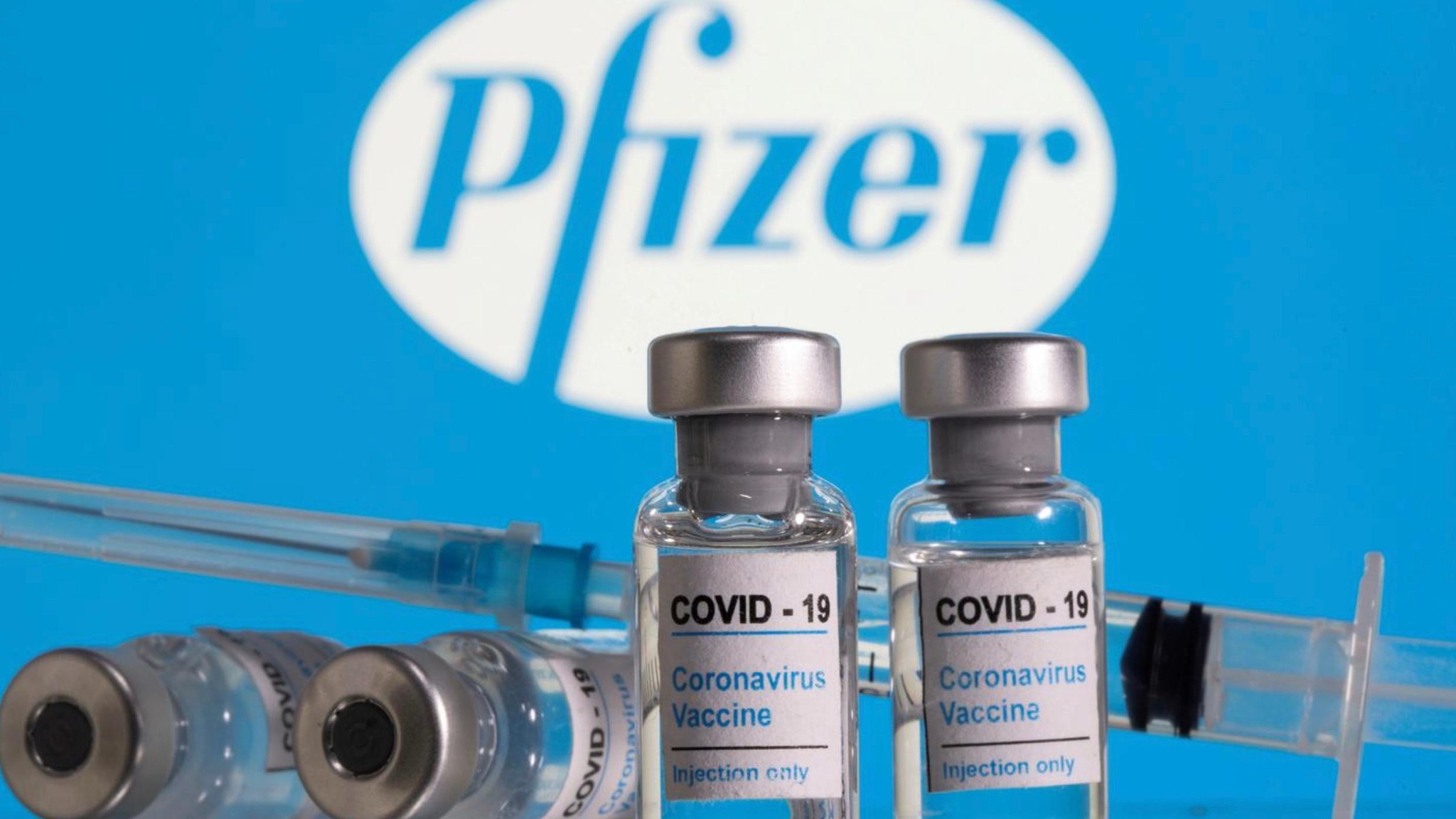 Pfizer tố cáo nhân viên Trung Quốc đánh cắp bí mật vaccine Covid-19