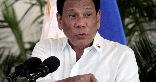 Bầu cử tổng thống Philippines: Tố cáo 'sốc' của ông Duterte