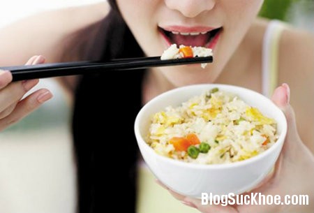 com Cách giảm cân không cần kiêng ăn cơm
