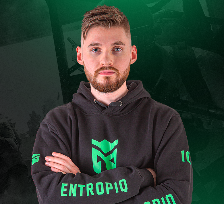 Introducing: Filip „RedgieBeardo“ Tutko