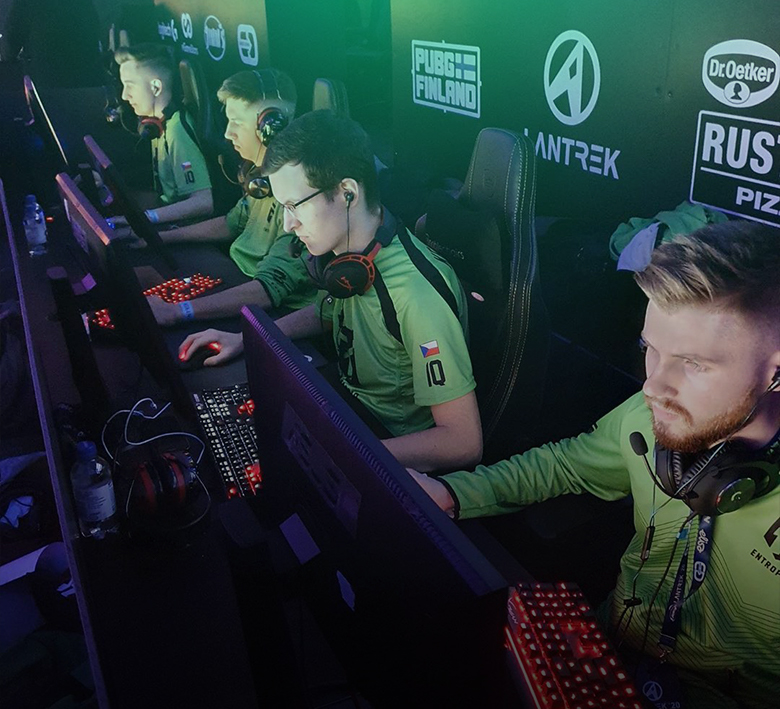 Entropiq zatím ničí Playzone MČR Squad Series