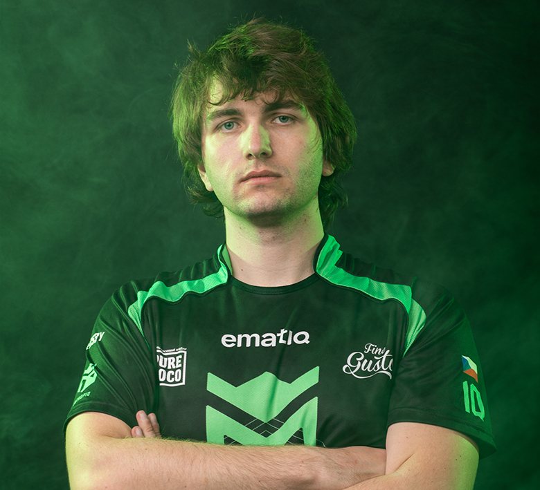 Faeli zvítězil v červnové Datart MČR sérii