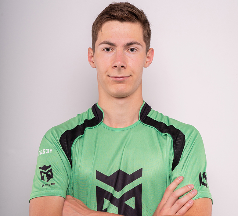 Josef „Jobsad“ Smutný posiluje divizi Hearthstone!