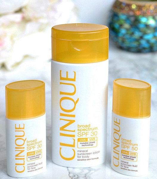 CLINIQUE FACE SPF 30 MINERAL SUNSCREEN