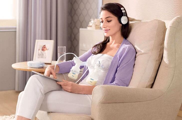 Cách vắt sữa mẹ bằng máy đúng cách