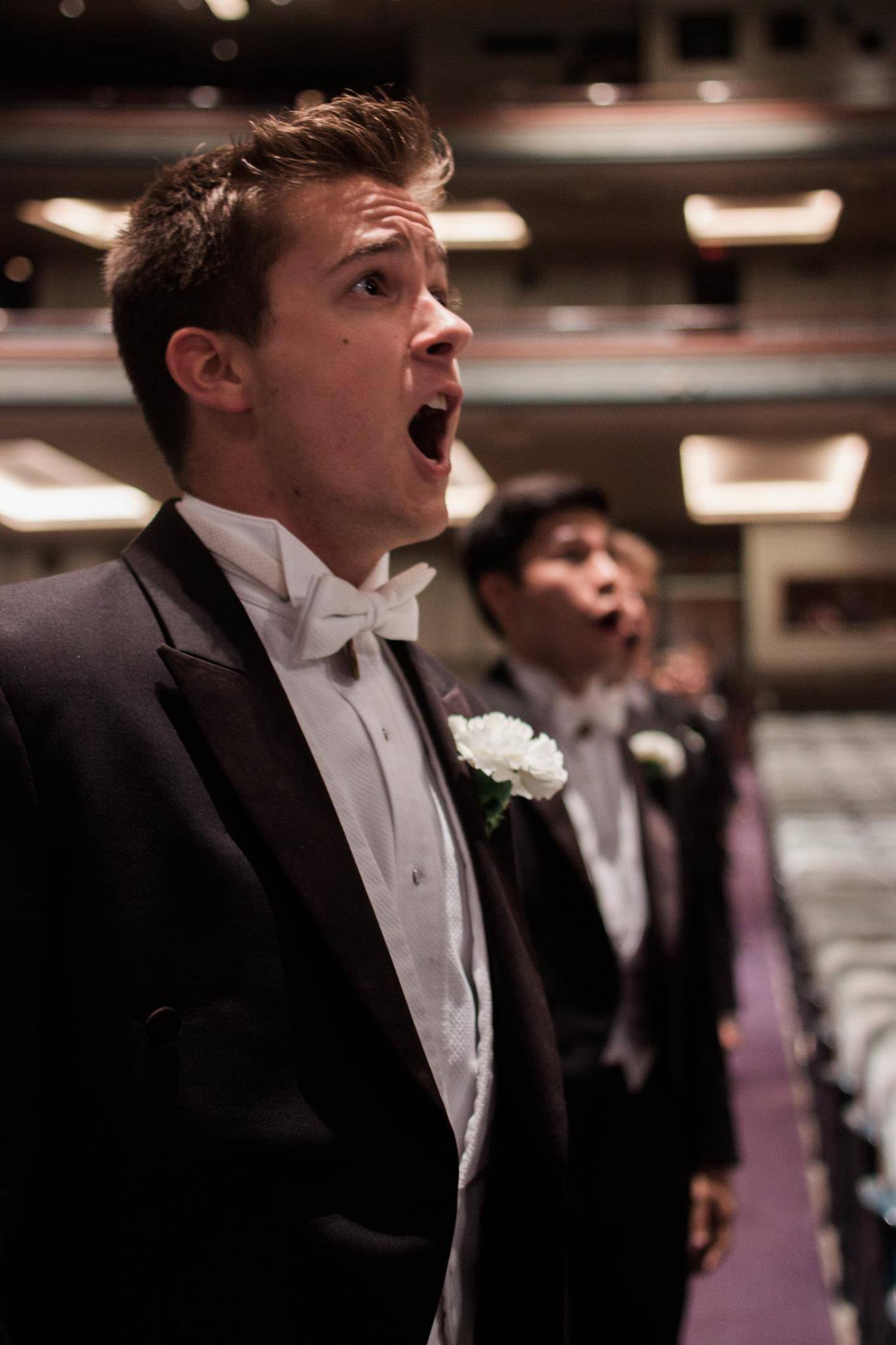 man-intern-singing