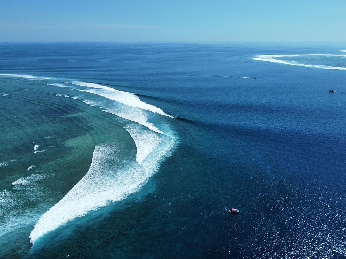 Tavarua Island Resort