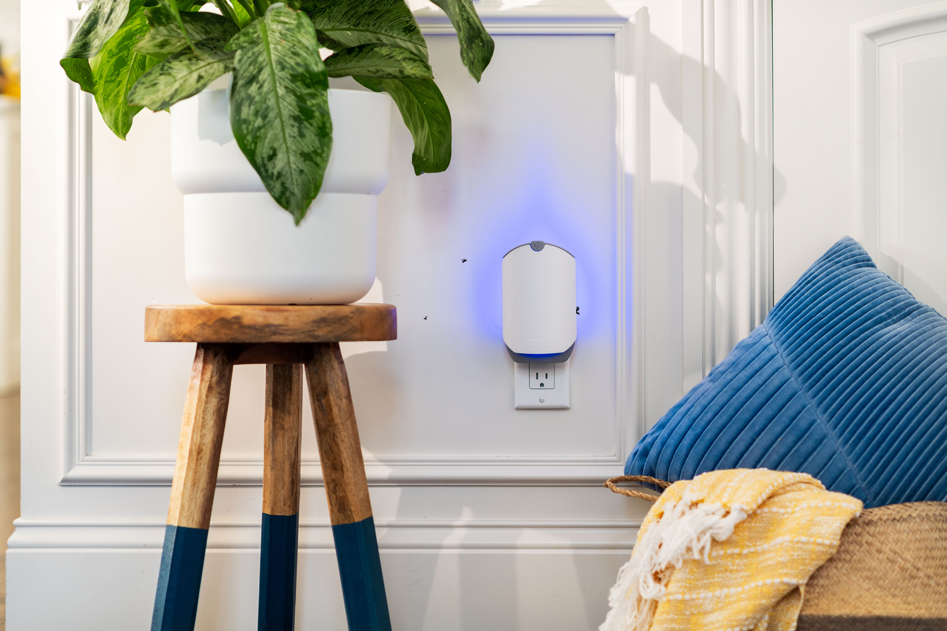 Zevo PeopleFriendly. BugDeadly.