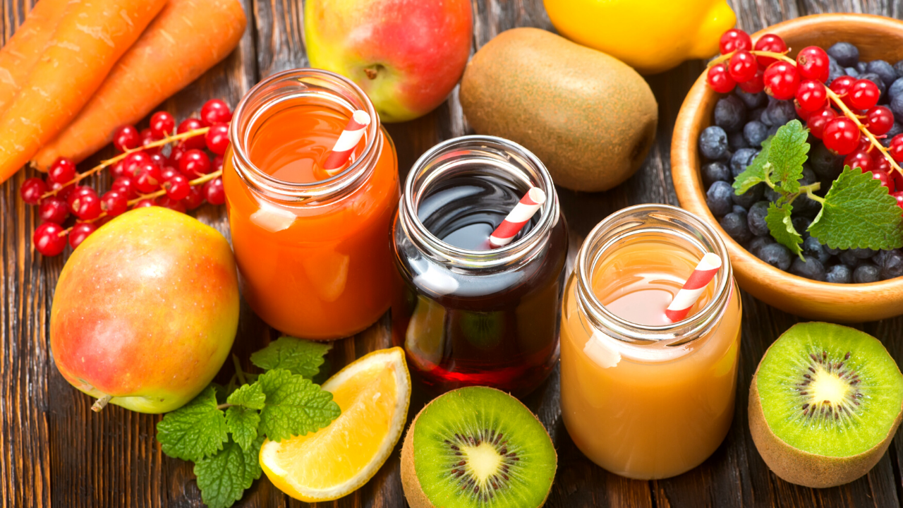 7 Of The Best Iron Rich Fruit Juices