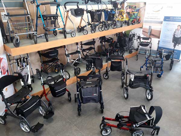 rollator collectie in onze showroom