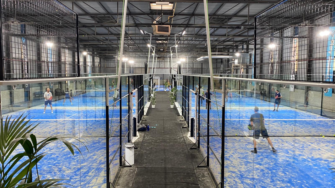 Padel Spelen in Amsterdam