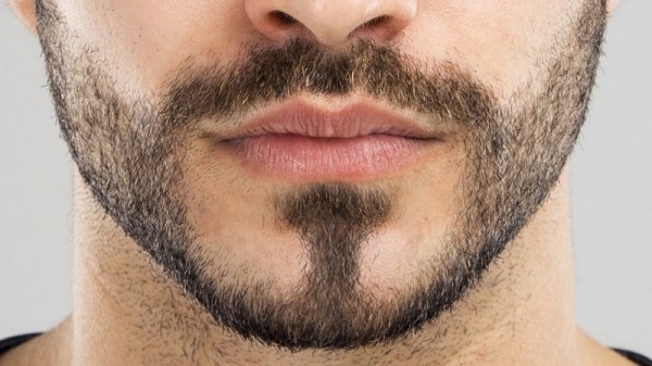 Kiểu râu bóng đổ 5 giờ