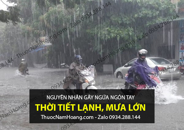 ngứa đầu ngón tay ngón chân