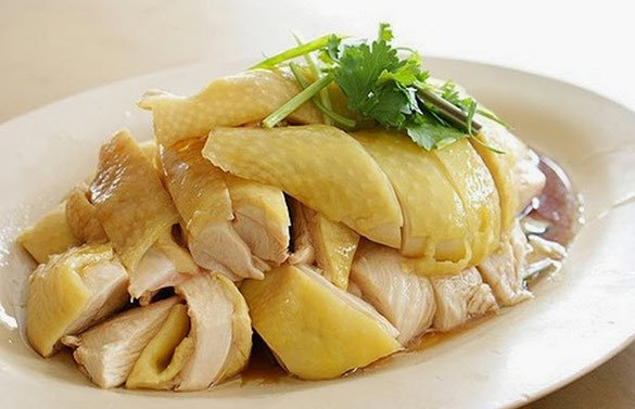 Đau lưng có được ăn thịt gà không?