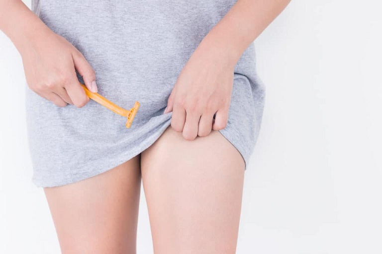 cạo lông vùng kín bị ngứa