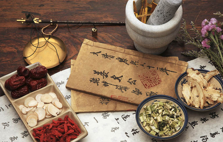 Trị hắc lào ở mặt bằng Đông y