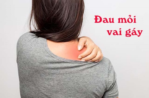 Cần làm gì khi bị đau vai gáy trái phải